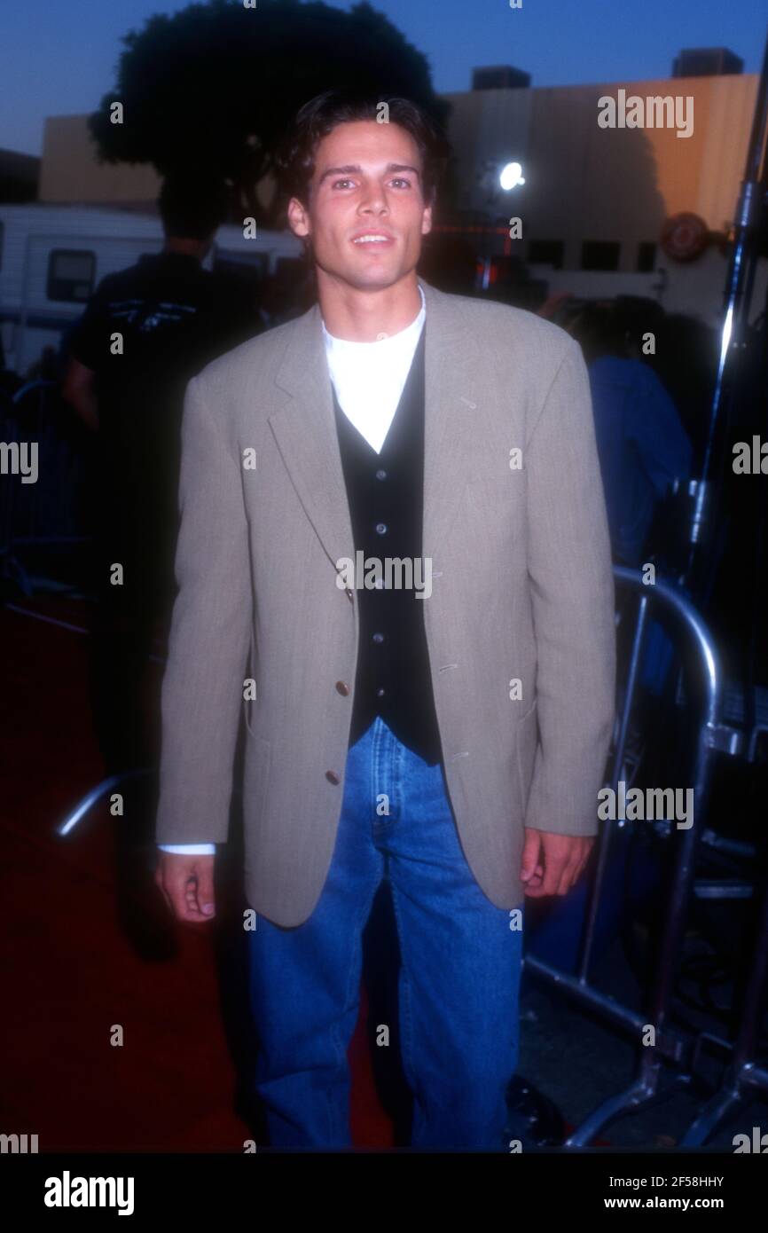 Westwood, California, USA 20th. Mai 1996 Schauspieler Ethan Erickson besucht Paramount Pictures' 'Mission Impossible' Premiere am 20. Mai 1996 im Mann Bruin Theater in Westwood, Kalifornien, USA. Foto von Barry King/Alamy Stockfoto Stockfoto