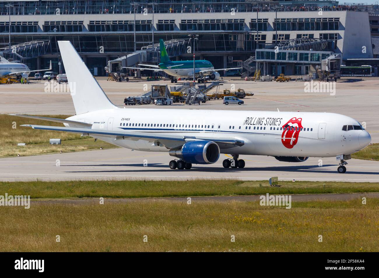 Stuttgart, 1. Juli 2018: Aeronexus Boeing 767 bringt die Rolling Stones auf den Flughafen Stuttgart. Boeing ist ein amerikanisches Flugzeug ma Stockfoto