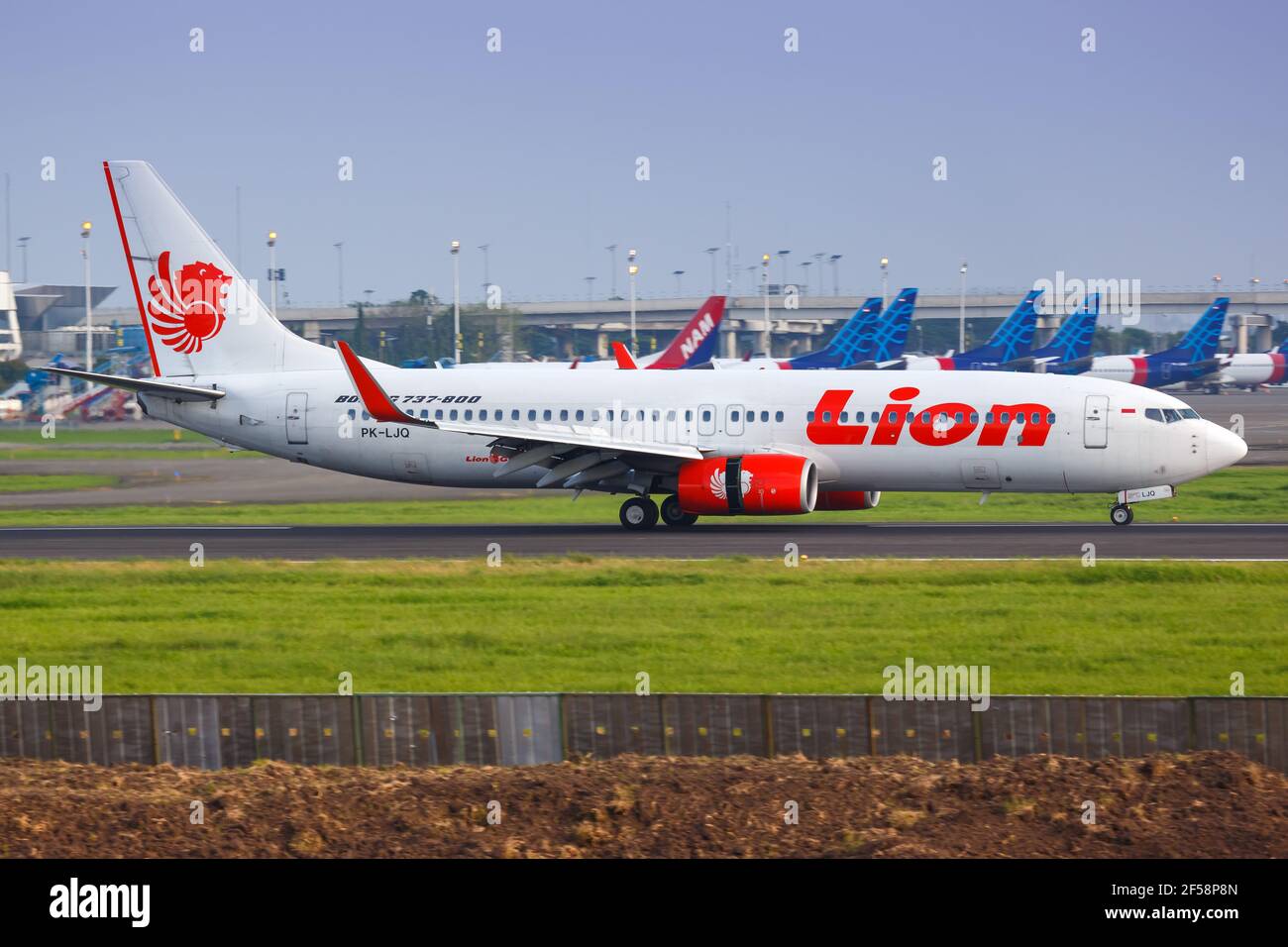 Jakarta, Indonesien – 27. Januar 2018: Lion Air Boeing 737-800 am Flughafen Jakarta (CGK) in Indonesien. Boeing ist ein Flugzeughersteller mit Sitz in Seat Stockfoto