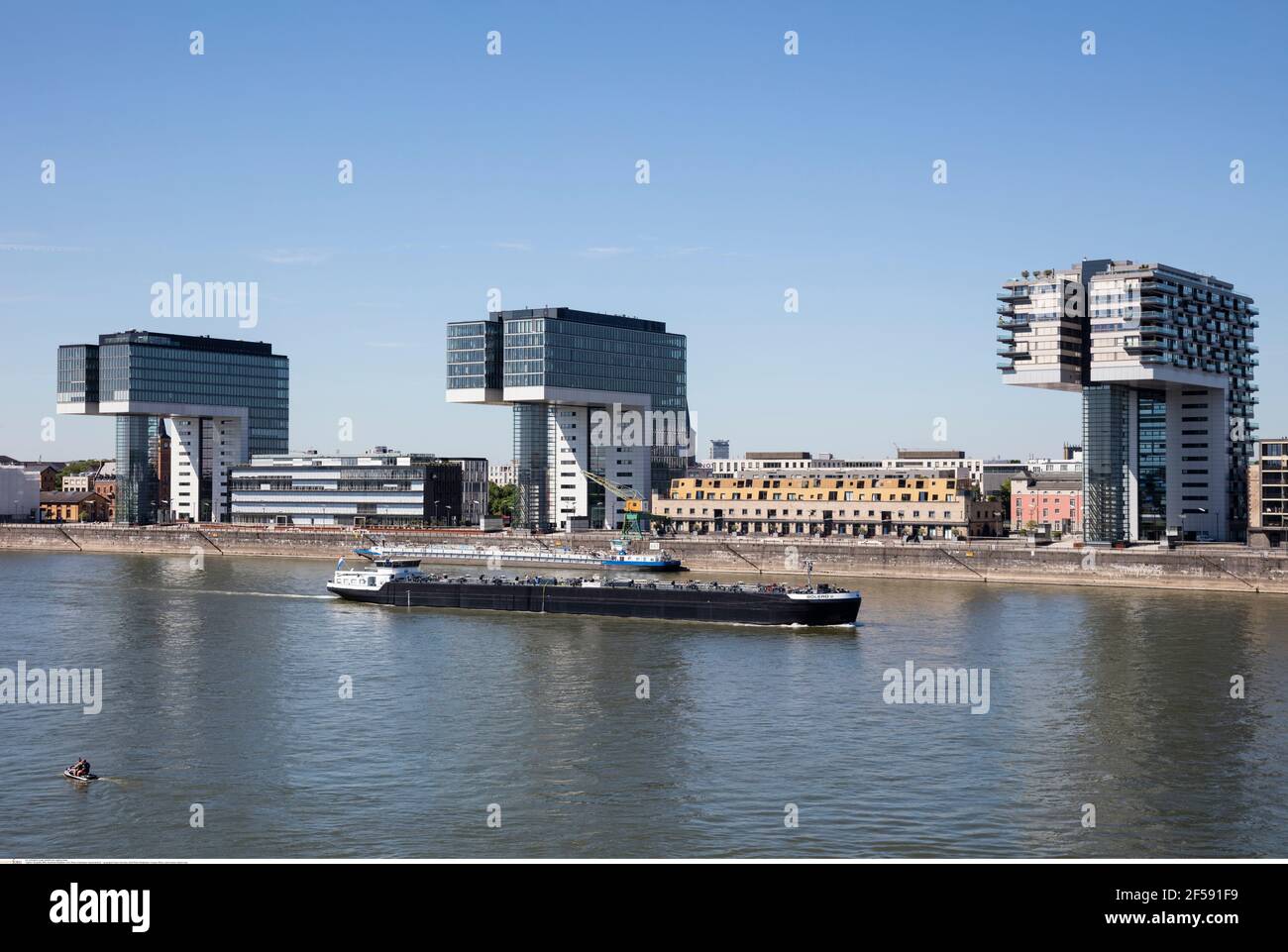 Geographie / Reisen, Deutschland, Nordrhein-Westfalen, Köln, Rhein, Kranhäuser, Außenansicht, zusätzliche-Rechte-Freigabe-Info-nicht-verfügbar Stockfoto