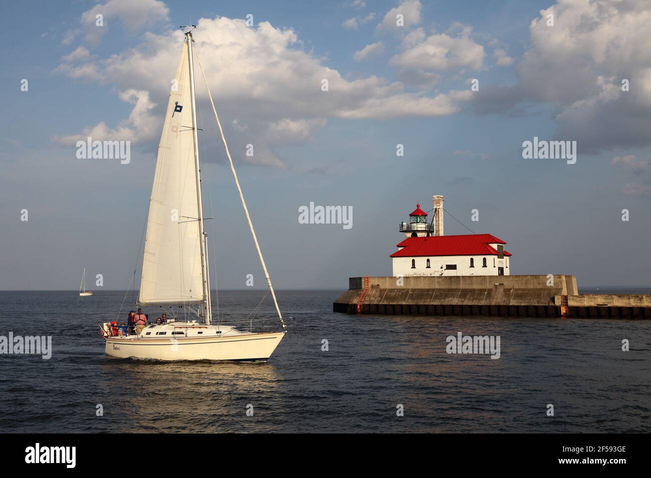 Geographie / Reisen, USA, Minnesota, Duluth, Duluth Harbor South Breakwater Outer Lighthouse (1901), La, Additional-Rights-Clearance-Info-not-available Stockfoto