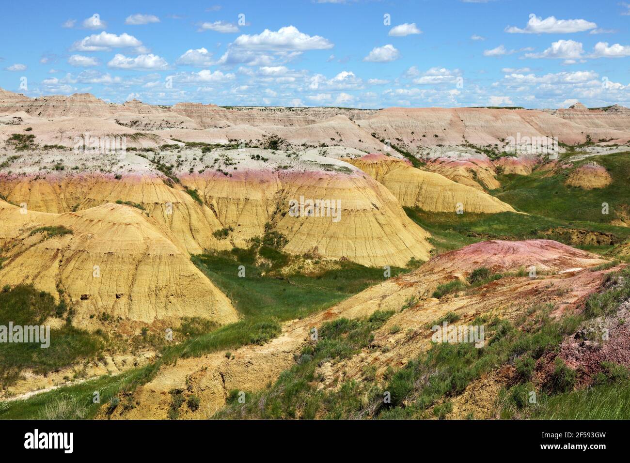 Geographie / Reisen, USA, South Dakota, Badlands National Park, Yellow Mounds, Additional-Rights-Clearance-Info-Not-Available Stockfoto