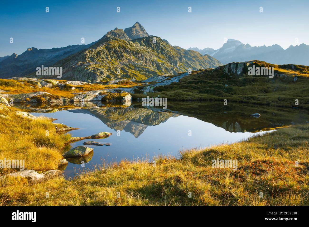 Geographie / Reisen, Schweiz, Gaerstenhoerner (Gipfel), 3189 m, Galenstock, 3586 m, Additional-Rights-Clearance-Info-not-available Stockfoto