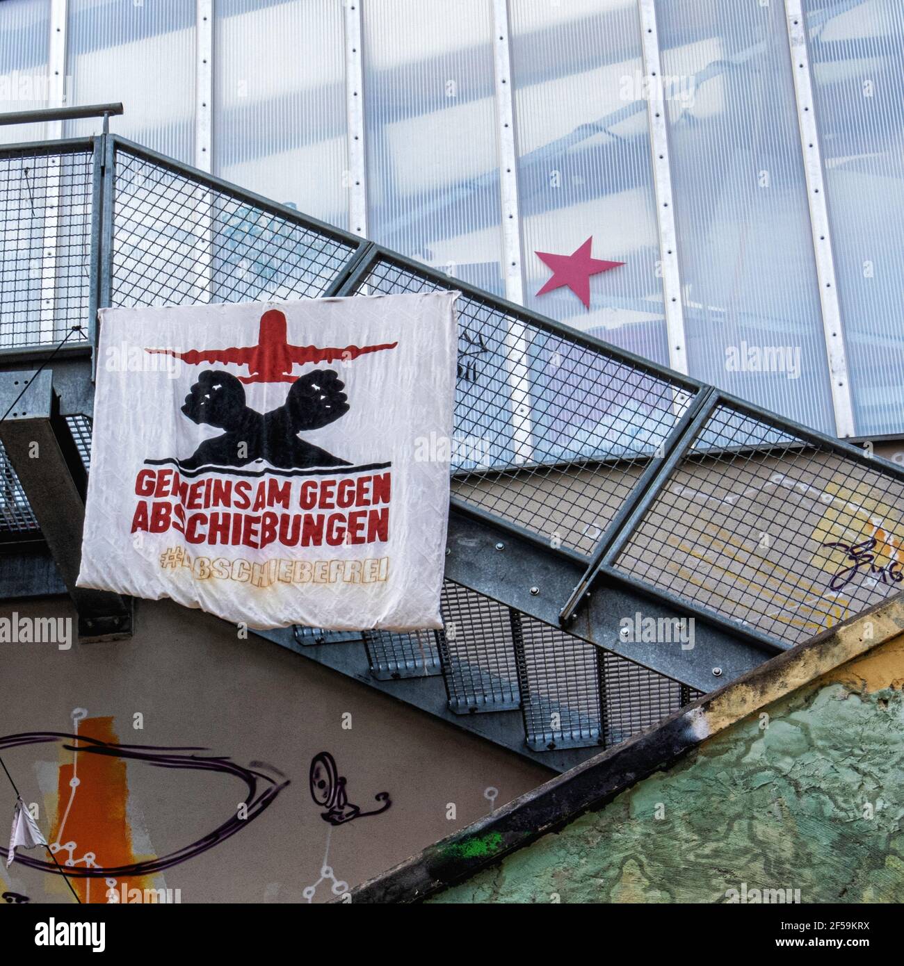 Hausprojekt M29. Wohngemeinschaft entworfen von Architekt Oliver Clemens,Malmöer Str. 29,Prenzlauer Berg,Berlin. Veranstaltet politische und kulturelle Veranstaltungen Stockfoto