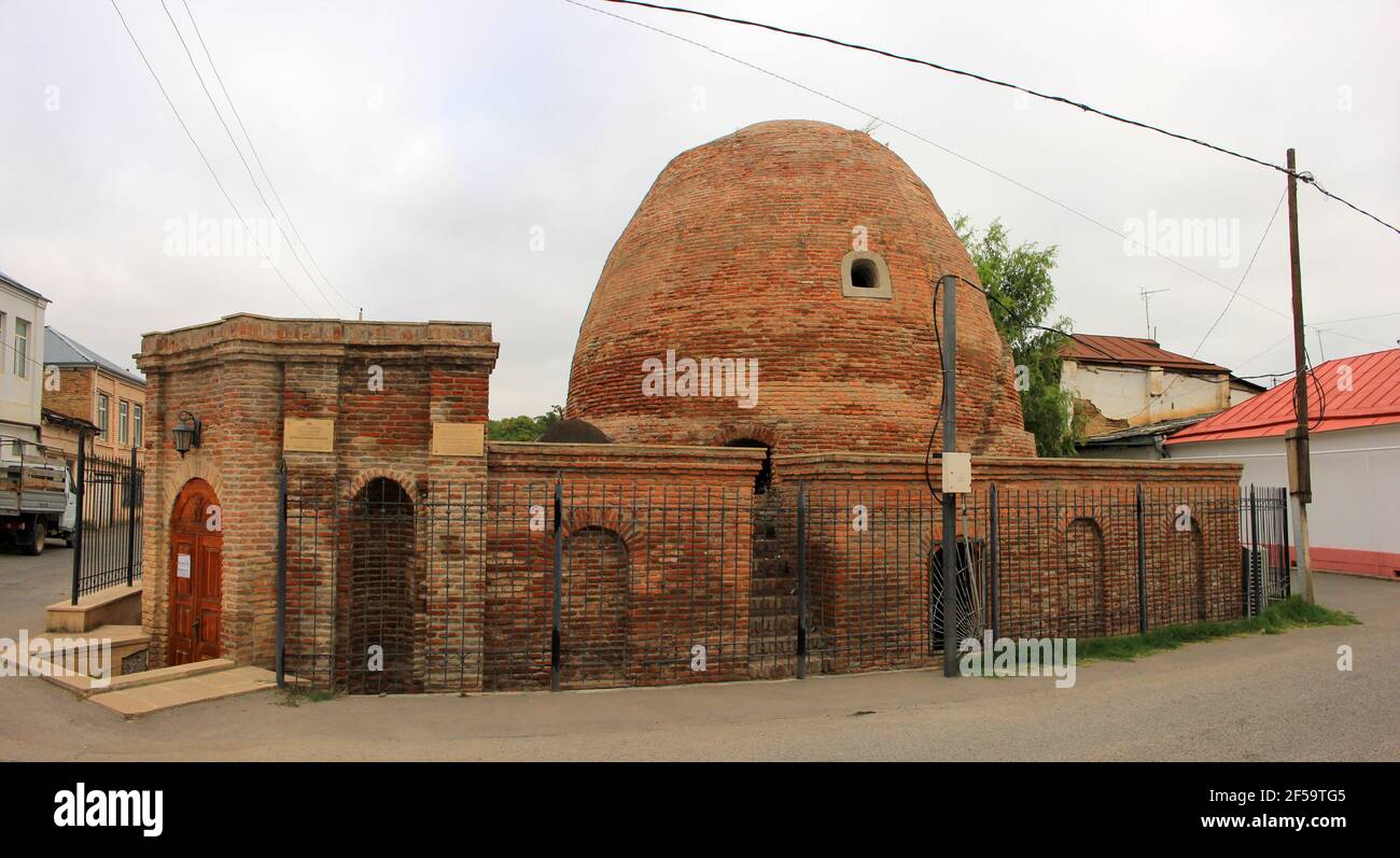 Die Stadt Guba. Aserbaidschan. Ein altes Badehaus mit einer hohen Kuppel. Stockfoto