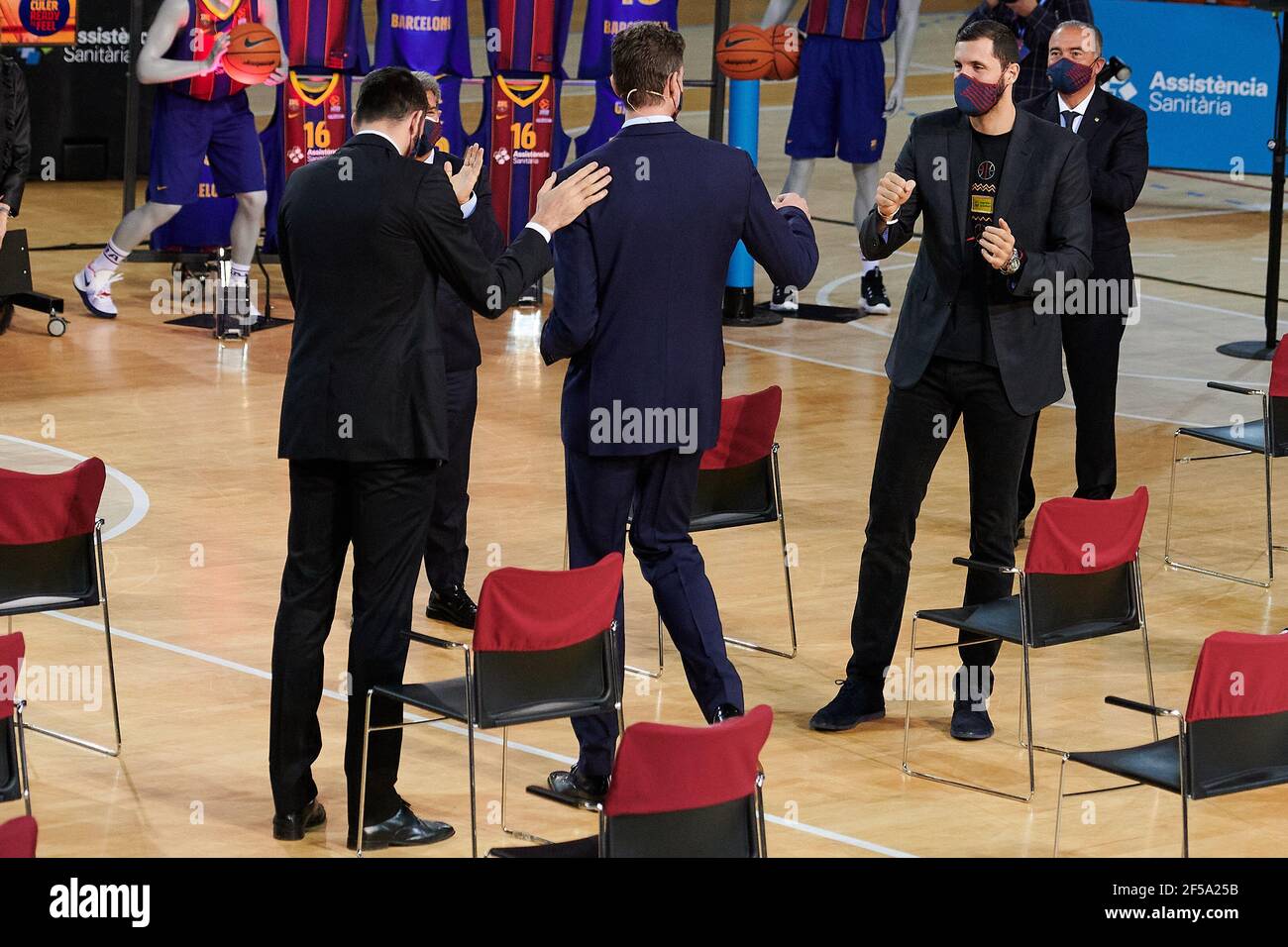 Barcelona, Spanien. März 2021, 25th. Pau Gasol während seiner Präsentation als neuer FC Barcelona Basketballspieler im Palau Blaugrana in Barcelona, Spanien. Bild: DAX Images/Alamy Live News Stockfoto