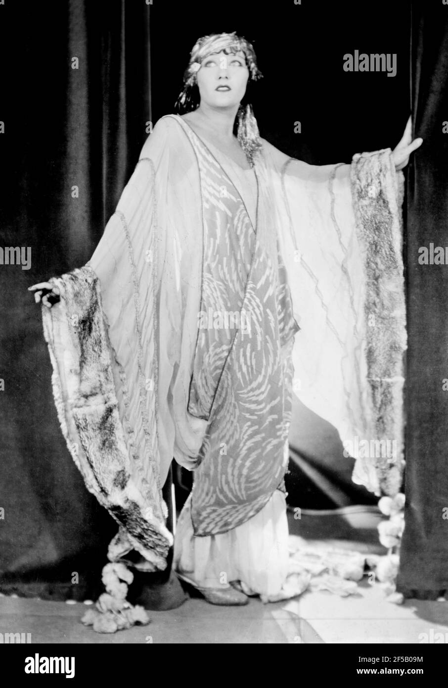 Gloria Swanson. Porträt der amerikanischen Schauspielerin Gloria Josephine May Swanson (1899-1983), Bain News Service, c. 1921 Stockfoto