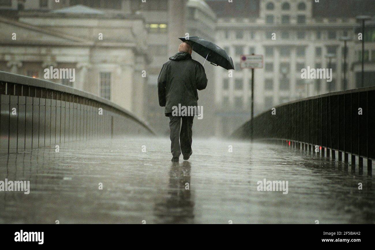 Regen in London November 2000 Stockfoto