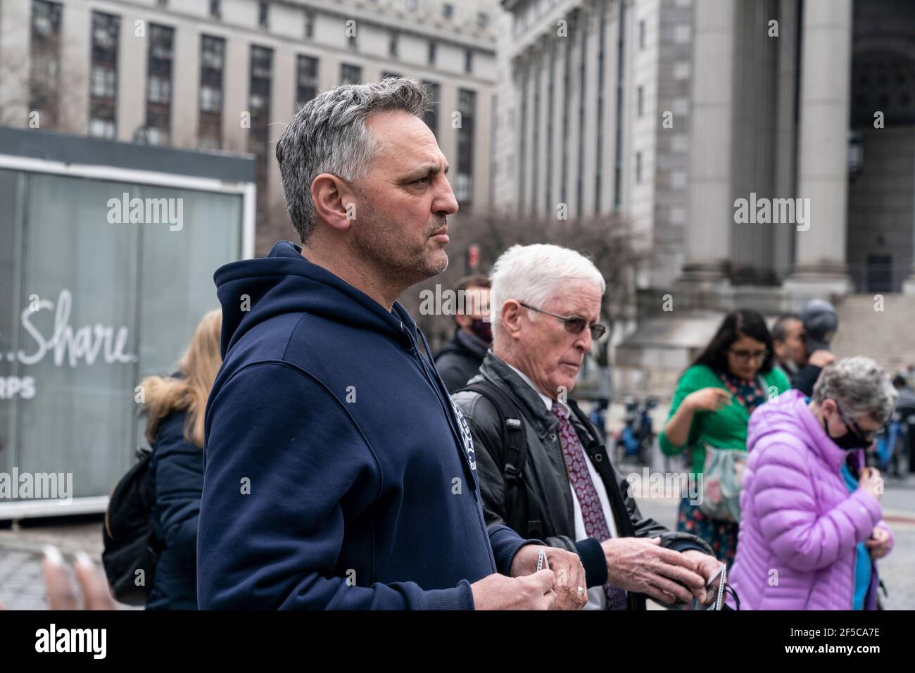 New York, NY - 25. März 2021: Anti-Abtreibungsaktivisten versammeln sich auf dem Foley Square und fordern, die Entscheidung des Obersten Gerichtshofs von Roe gegen Wade zu überschreiben Stockfoto