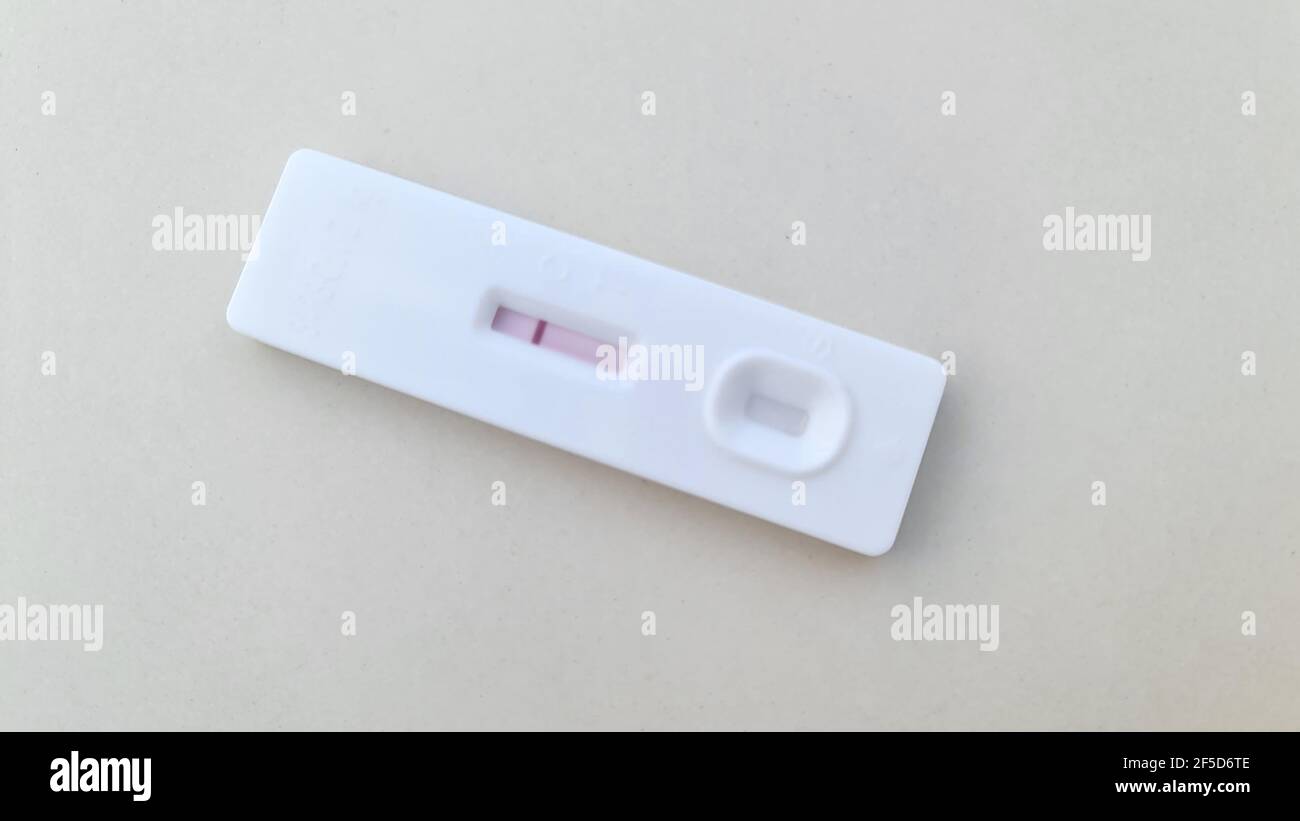 Antigen schnelltest Fotos und Bildmaterial in hoher Auflösung Alamy