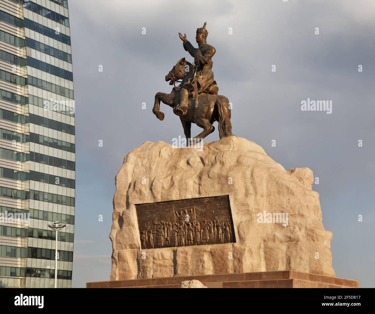 Denkmal für damdin Sukhbaatar auf Grand Chinggis Khaan Square in Ulaanbaatar. Mongolei Stockfoto