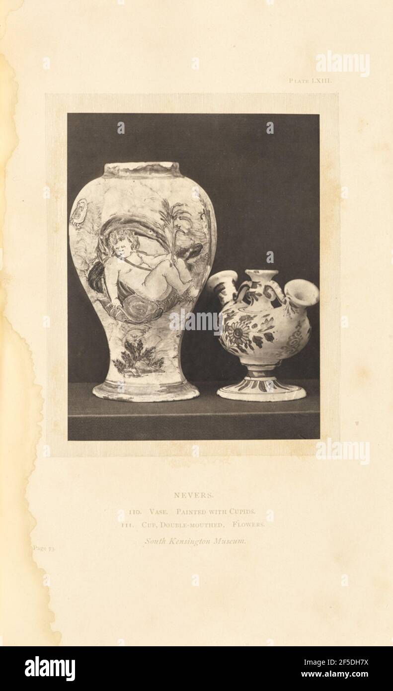 Zwei Vasen. William Chaffers (Englisch, 1811 - 1892) Stockfoto