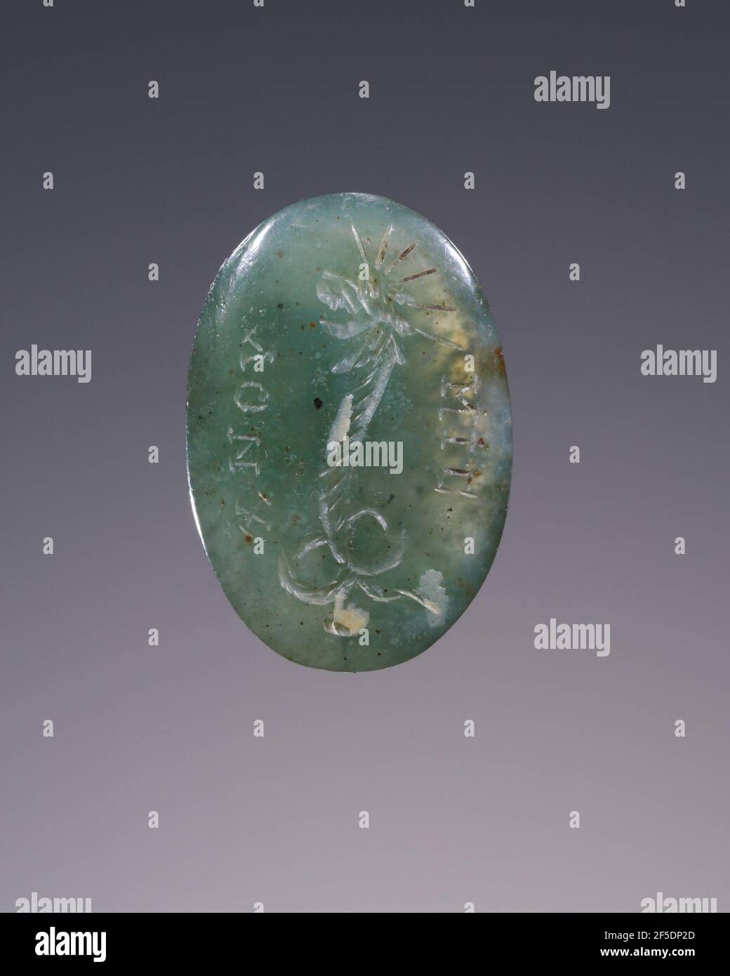 Eingraviertes Juwel. Unbekannt Stockfoto