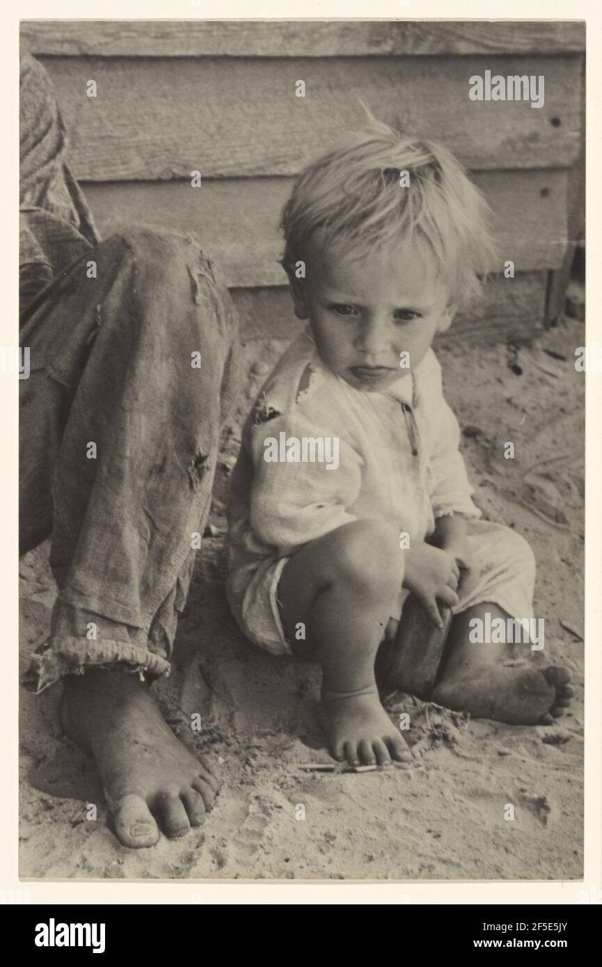 Farmer's Child, Alabama / Othel Lee (Squeakie) Burroughs, Hale County, Alabama. Walker Evans (Amerikanisch, 1903 - 1975) Stockfoto