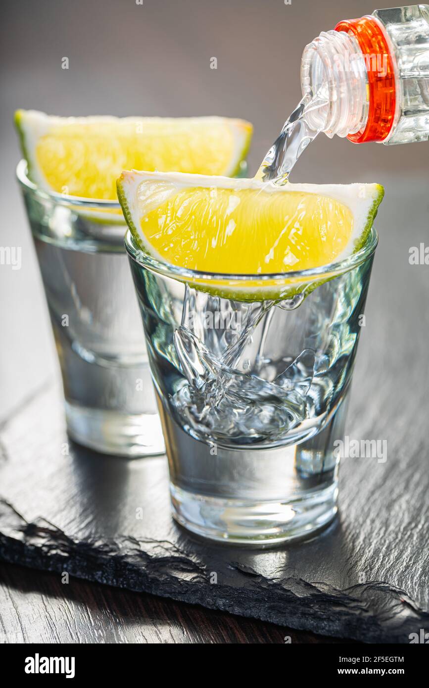 Alkoholsuchtiger Stockfotos Und Bilder Kaufen Alamy Alkoholsuchtiger Stockfotos Und Bilder Kaufen Alamy