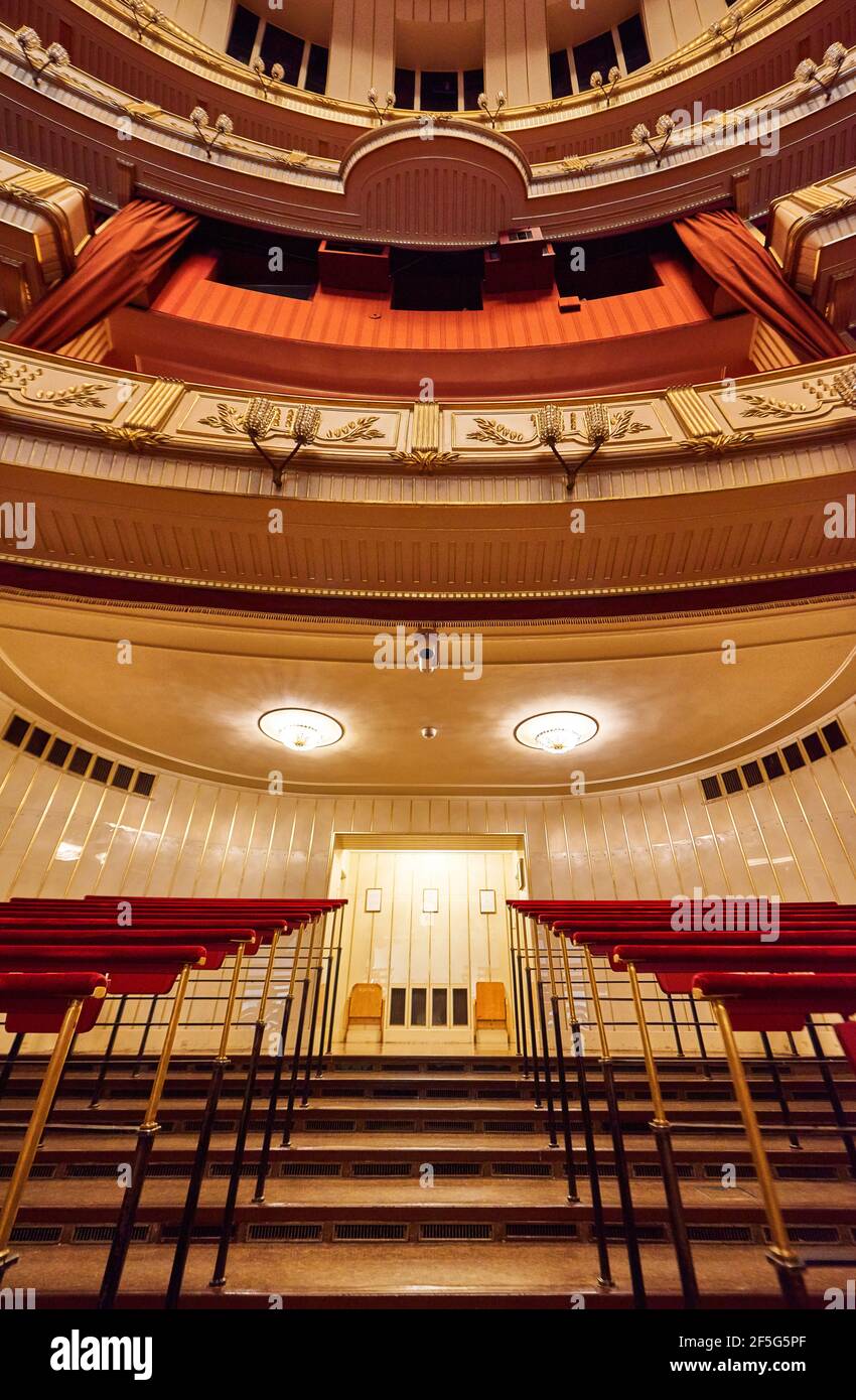Besuch Der Wiener Staatsoper Stockfoto