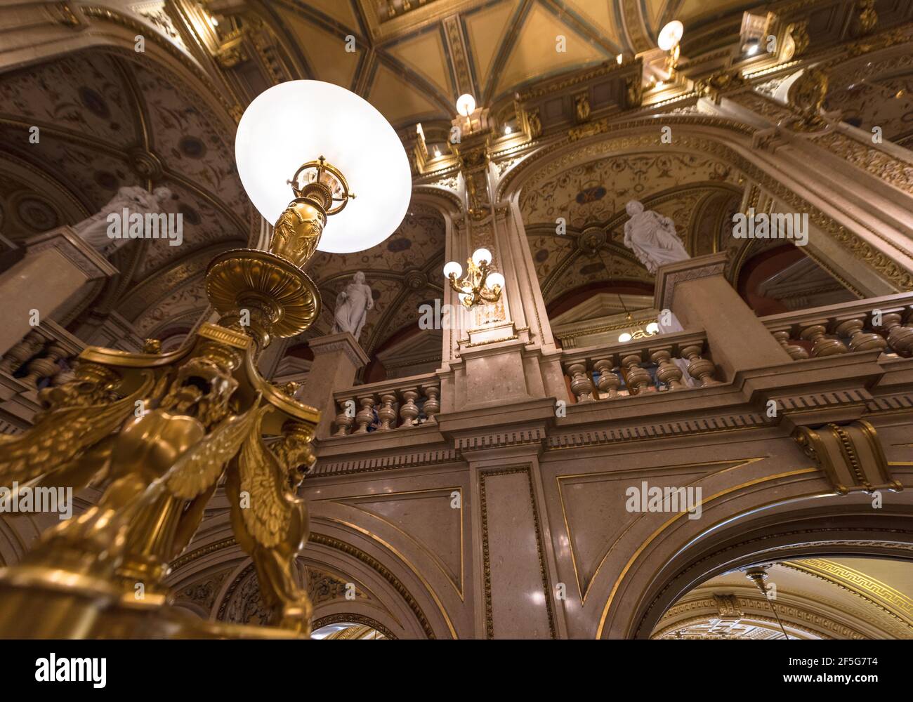Besuch Der Wiener Staatsoper Stockfoto