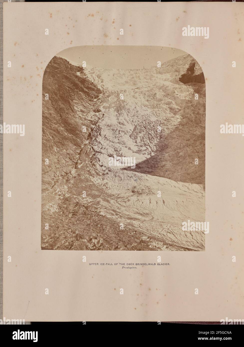 Oberer Eisfall des Ober Grindelwald Gletschers. Ernest H. Edwards (Großbritannien, 1837 - 1903) Stockfoto