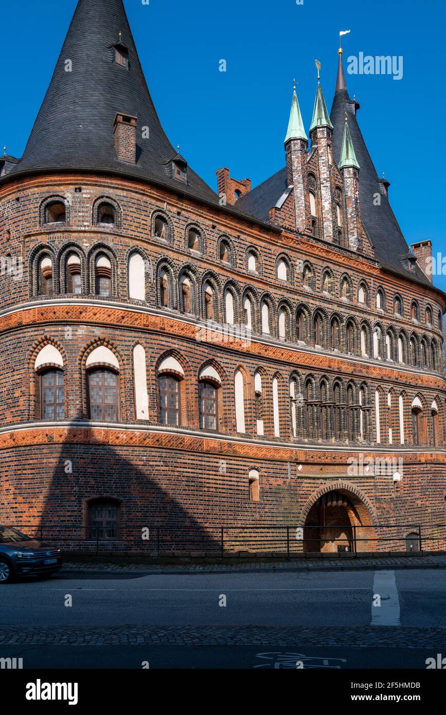 Das Holstentor als Wahrzeichen der Hansestadt Lübeck Stockfoto