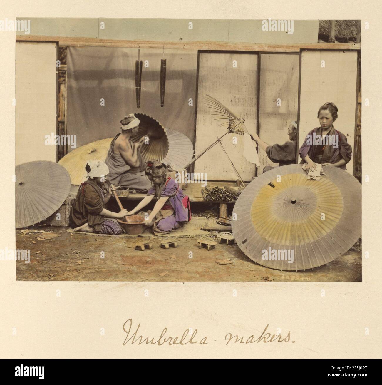 Regenschirmhersteller. Shinichi Suzuki (Japanisch, 1835 - 1919) Stockfoto