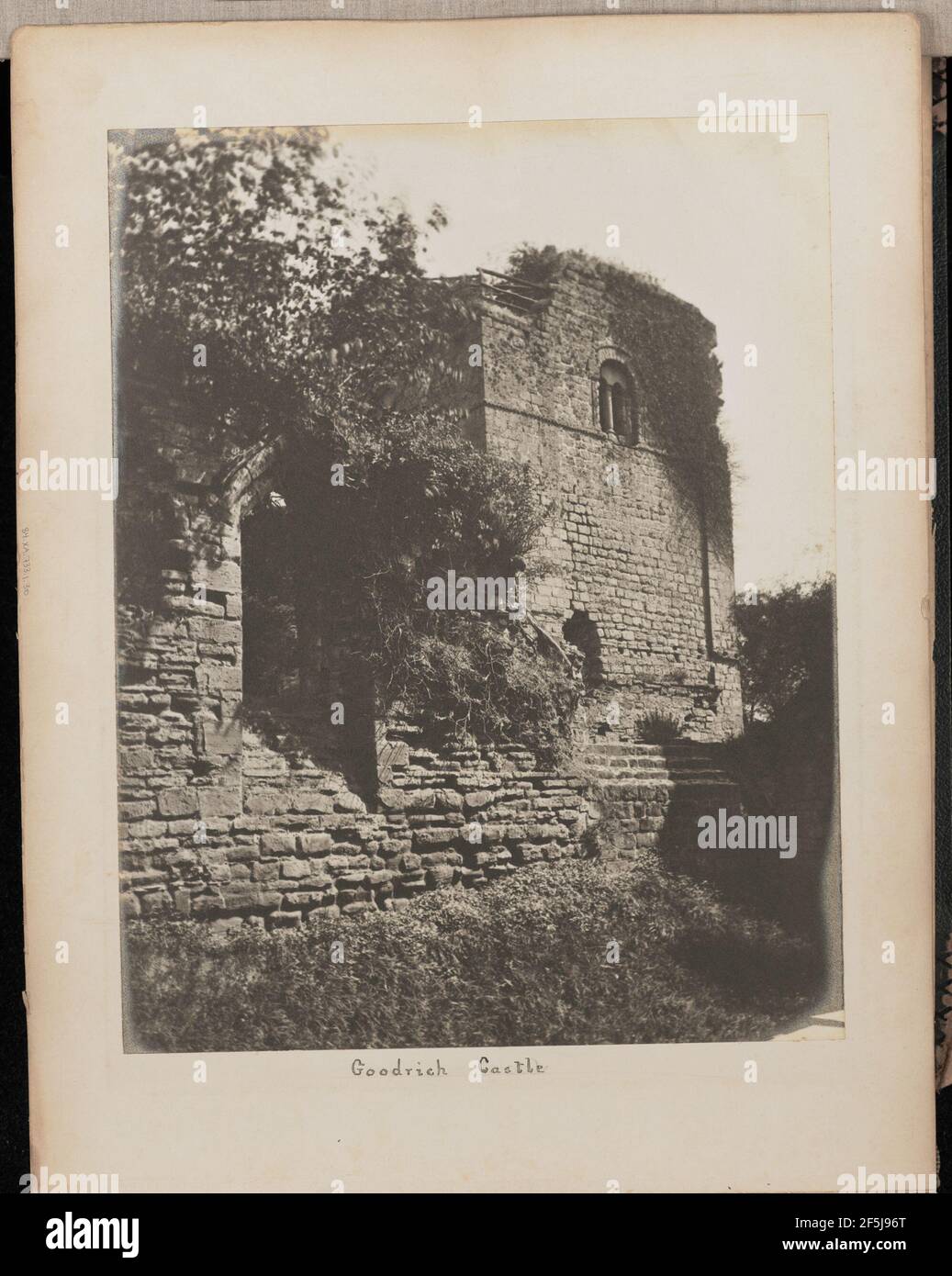 Bankettsaal. Raglan Castle. Unbekannter Hersteller Stockfoto