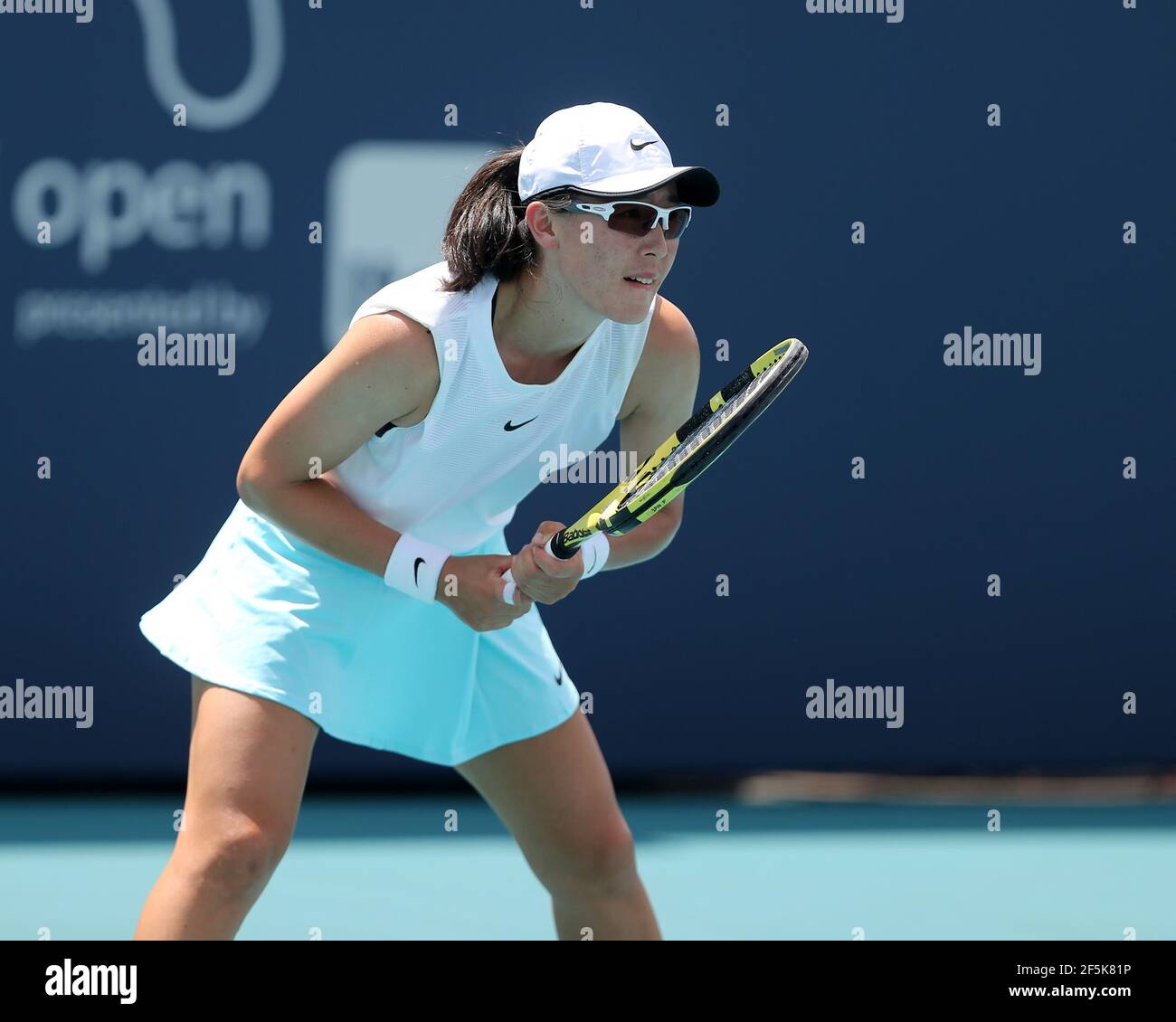 MIAMI GARDENS, FLORIDA - 26. MÄRZ: Saisai Zheng am 5. Tag der 2021 Miami Open am 26. März 2021 in Miami Gardens, Florida Menschen: Saisai Zheng Kredit: Storms Media Group/Alamy Live News Stockfoto