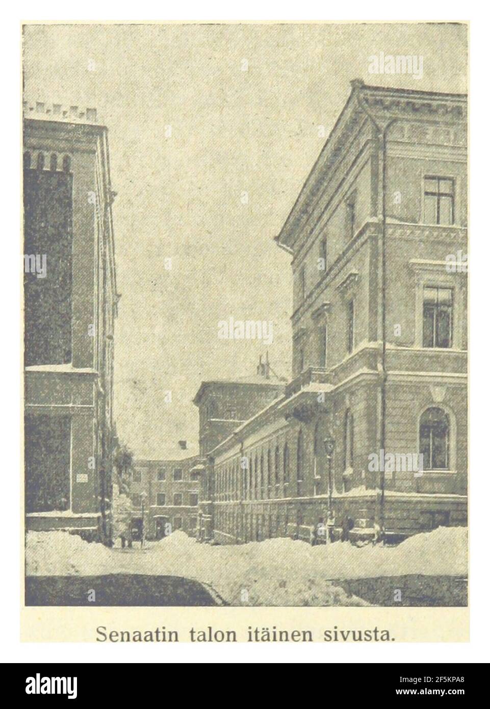 RAUHALA(1921) p558 Senaatin talon itäinen sivusta. Stockfoto