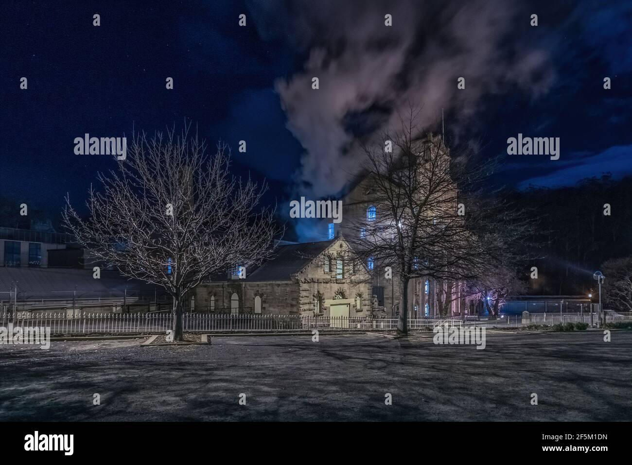 Nachtzeit vor der Cascade Brauerei Stockfoto