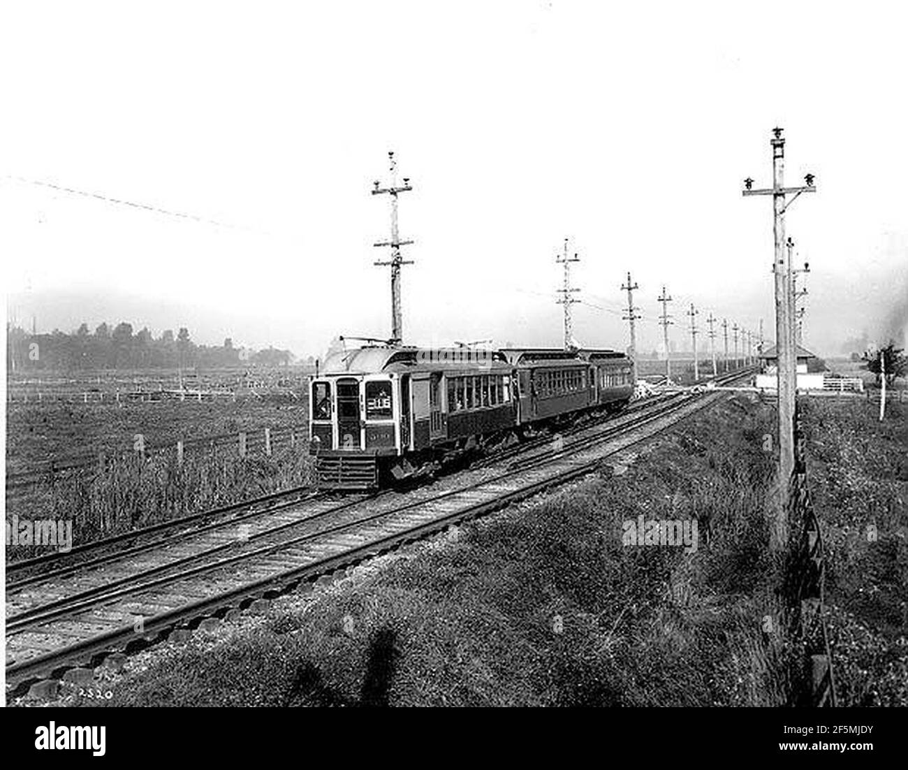 Puget Sound Electric Railway Zug auf dem Weg zwischen Seattle und Tacoma Stockfoto