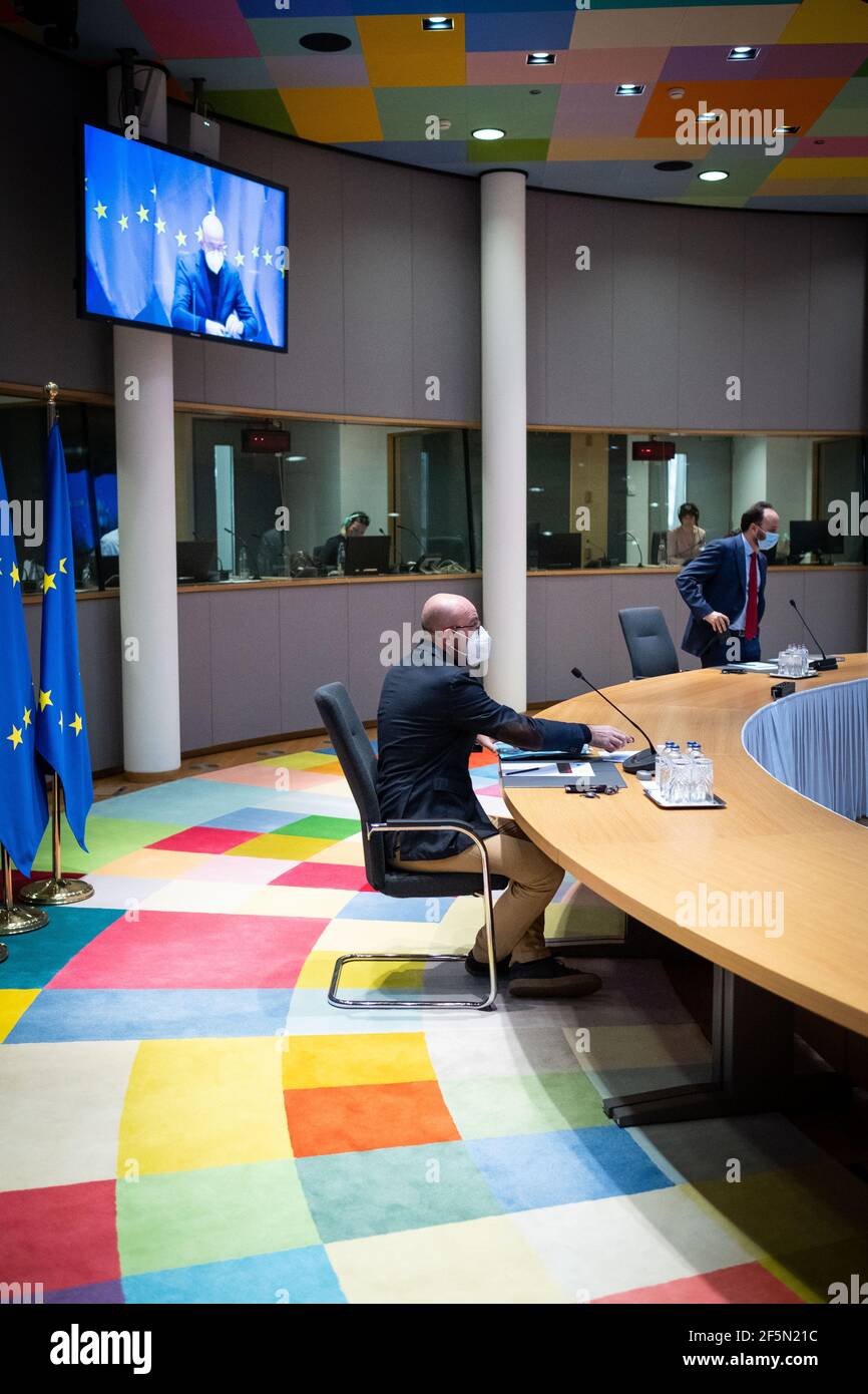 Der Präsident des Europäischen Rates, Charles Michel, nimmt per Videokonferenz am Dreigliedrigen Sozialgipfel Teil. Brüssel am 24/03/2021. Le Pres Stockfoto