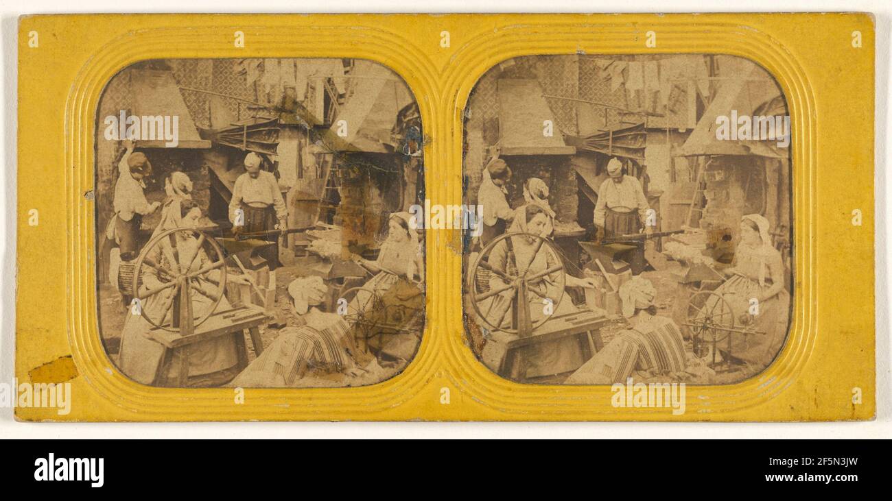 Genreszene: Frauen drehen sich. Unbekannt Stockfoto