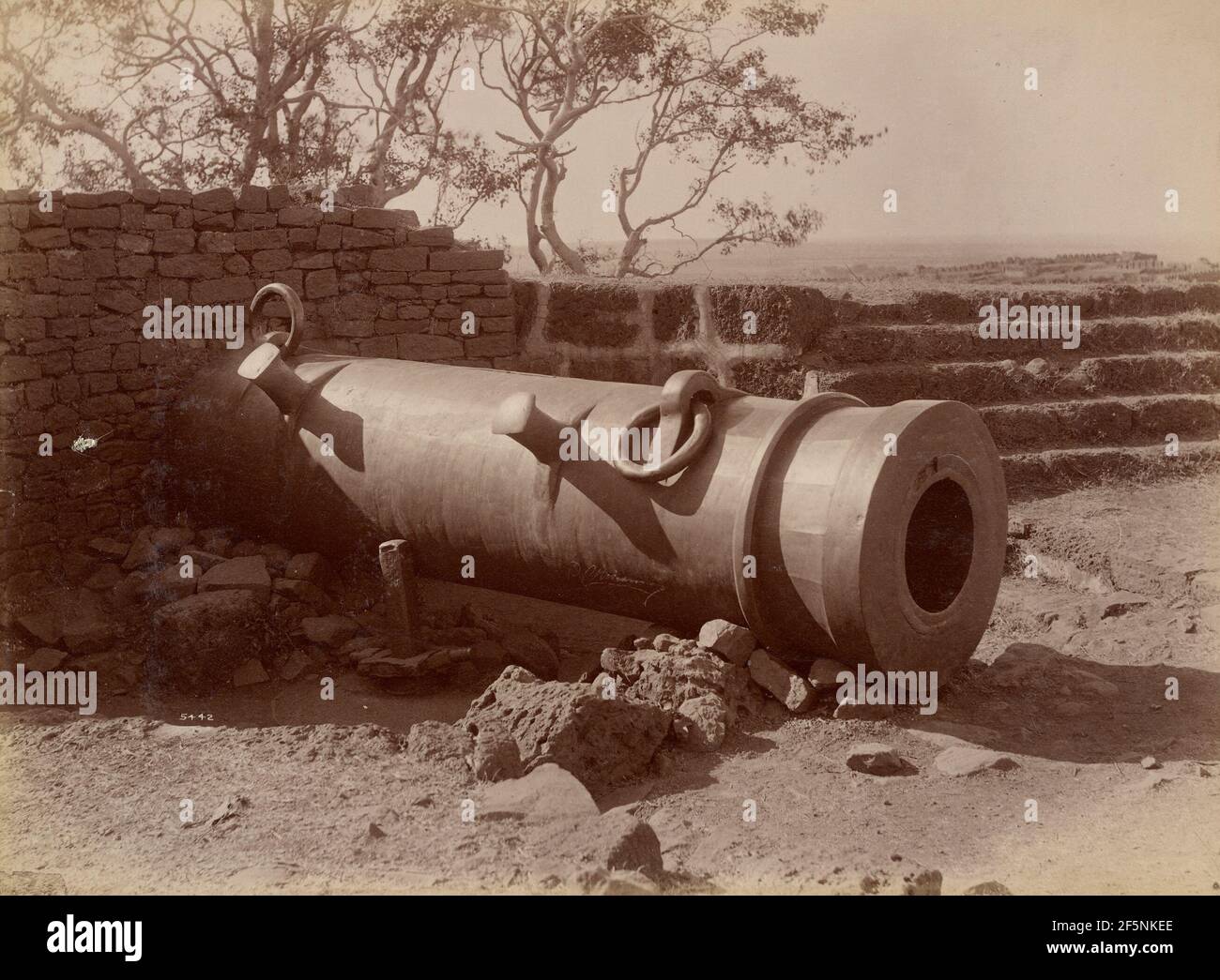 Big Gun in Beder Fort. Lala Deen Dayal (Indien, 1844 - 1905) Stockfoto