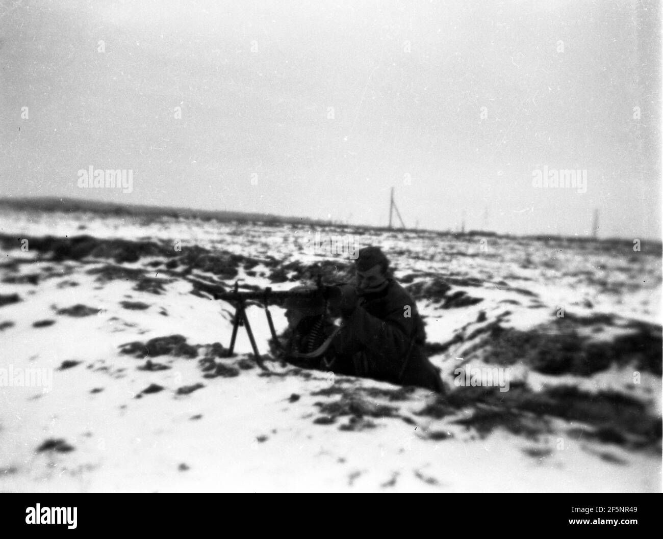 Wehrmacht Heer Maschinengewehr MG 34 Ostfront - Bundeswehr-Maschine Pistole MG34 Eastern Front Stockfoto