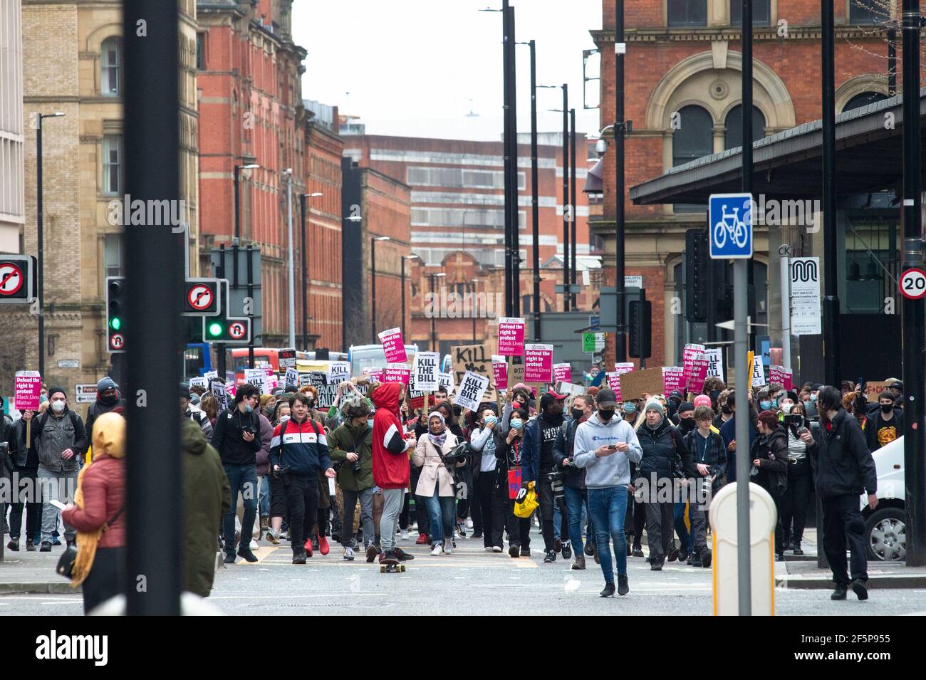 MANCHESTER, Großbritannien der Protest "Kill the Bill" im Stadtzentrum von Manchester am Samstag, den 27th. März 2021. (Kredit: Pat Scaasi - MI Nachrichten) Kredit: MI Nachrichten & Sport /Alamy Live Nachrichten Stockfoto
