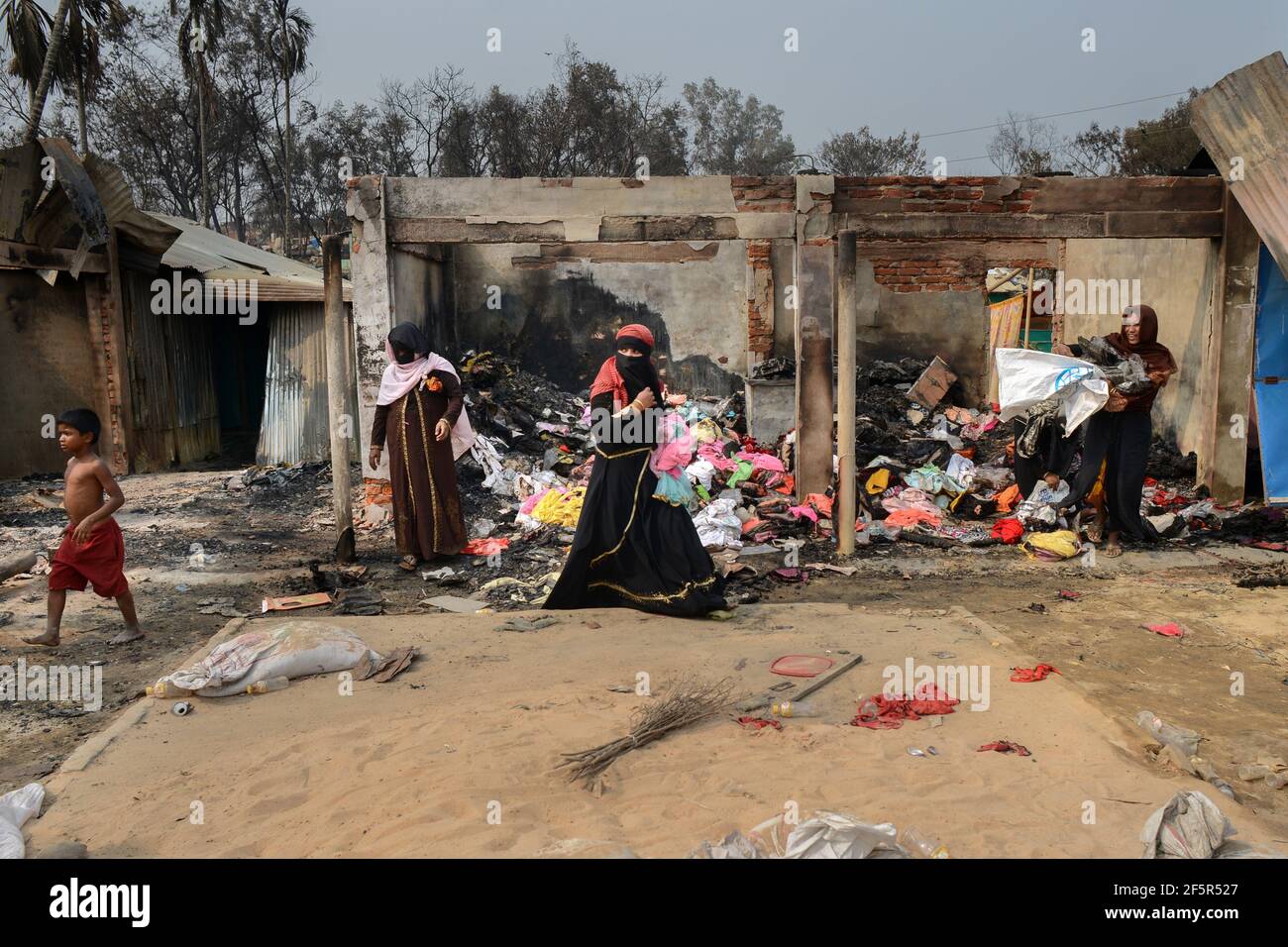 Rohingya Flüchtlingslager Feuer Stockfoto