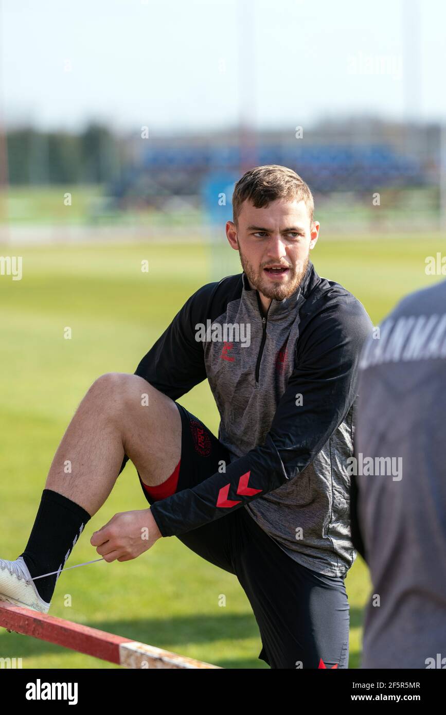 Bök, Ungarn. März 2021, 27th. Jacob Bruun Larsen aus Dänemark bei einer Trainingseinheit auf dem Bök-Trainingsgelände in Bök während der UEFA EURO U-21-Meisterschaft. (Foto Kredit: Gonzales Foto/Alamy Live News Stockfoto