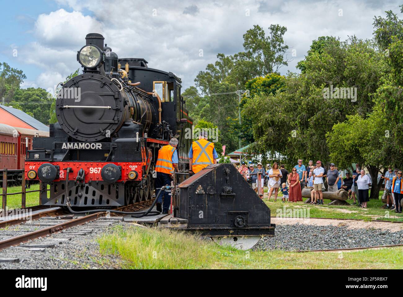 Mary Valley Rattler historische Eisenbahn-Touristenerlebnis, Spirit of Mary Valley Dampfzug an der Amamoor Station. Mary Valley, Queensland, Australien Stockfoto