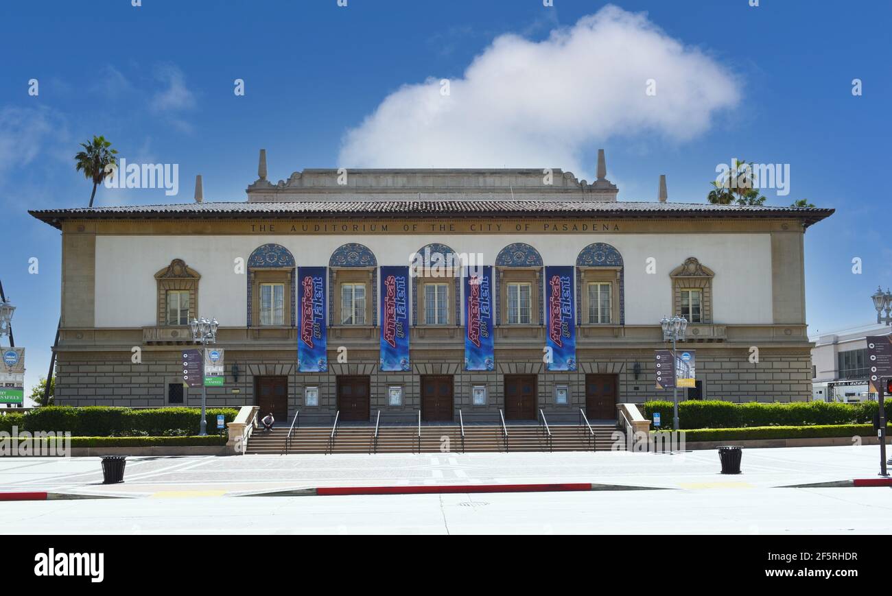 PASADENA, KALIFORNIEN - 26. MÄRZ 2021: Das Pasadena Civic Auditorium. Der Civic veranstaltet die NAACP Image Awards, Daytime Emmy Awards, America's Got Talent A Stockfoto