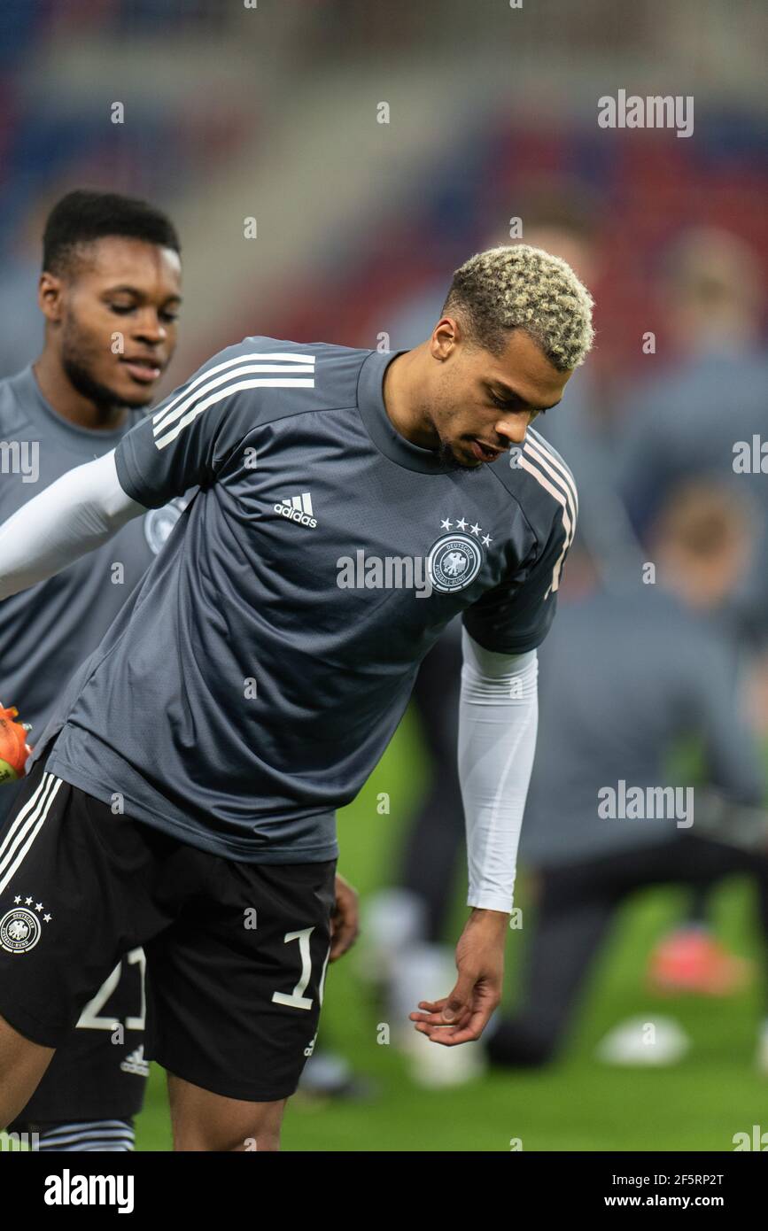 Szekesfehervar, Ungarn. März 2021, 27th. Lukas Nmecha (10) aus Deutschland beim Warm Up vor dem UEFA EURO U-21 Spiel zwischen Deutschland und den Niederlanden im Sostoi Stadion in Szekesfehervar. (Foto Kredit: Gonzales Foto/Alamy Live News Stockfoto