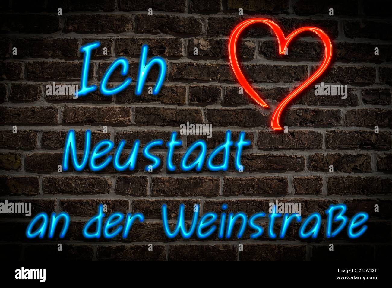 Leuchttreklame, Ich liebe Neustadt an der Weinstraße, Rheinland-Pfalz, Deutschland, Europa Ich liebe Neustadt an der Weinstraße Stockfoto