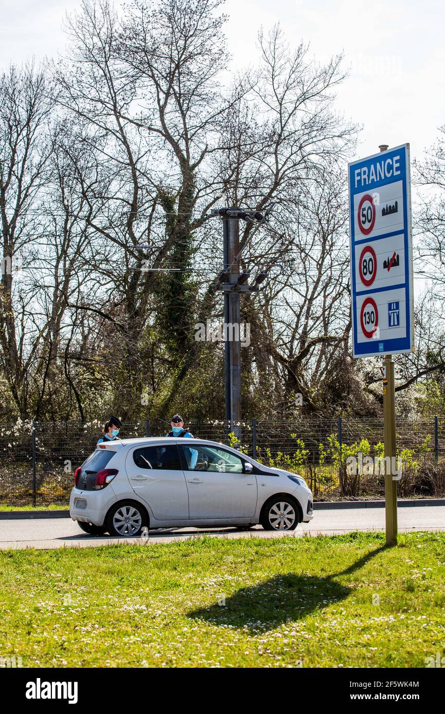 Internationale Kfz Kennzeichen Stockfotos Und Bilder Kaufen Alamy