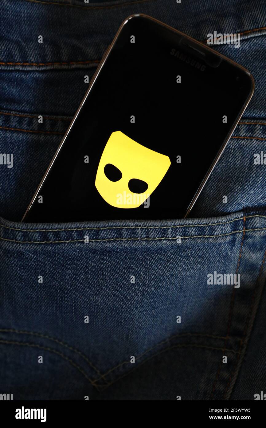 In diesem Foto Illustration ein Grindr Gay Dating App Logo auf einem Smartphone angezeigt. Stockfoto