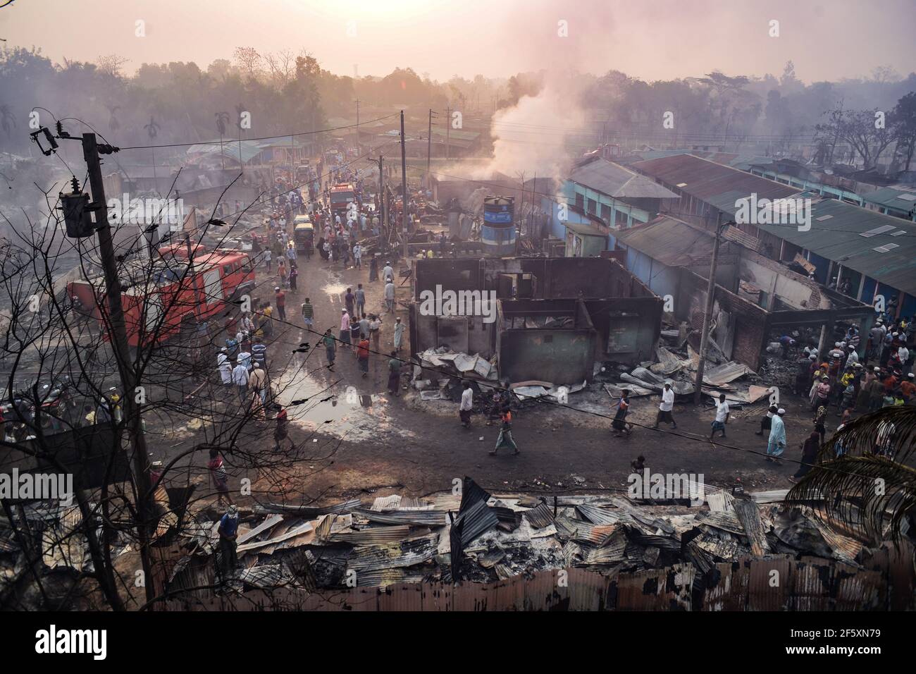 Feuer Im Lager Rohingya Stockfoto