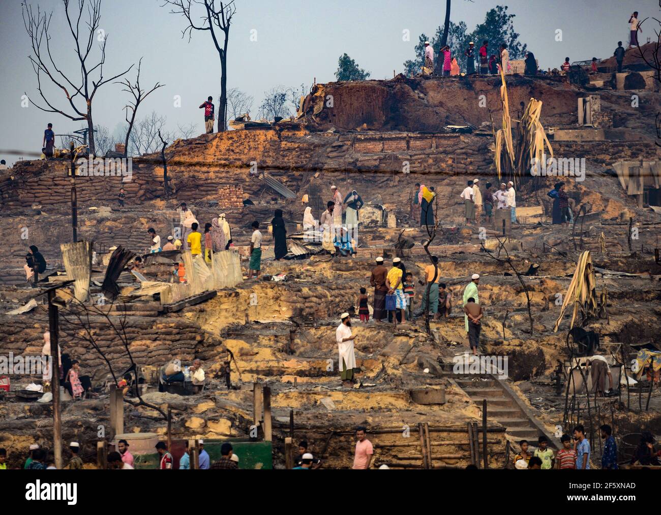 Feuer Im Lager Rohingya Stockfoto
