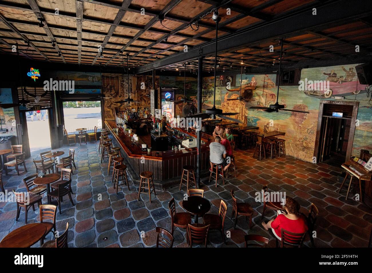 Die Bull Bar an den Kreuzungen von Caroline St und Duval Street in Key West Florida USA Stockfoto
