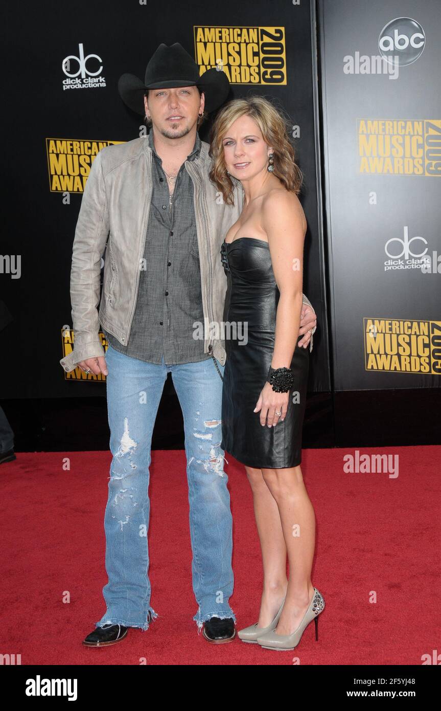Jessica Aldean And Jason Aldean Stockfotos Und Bilder Kaufen Alamy