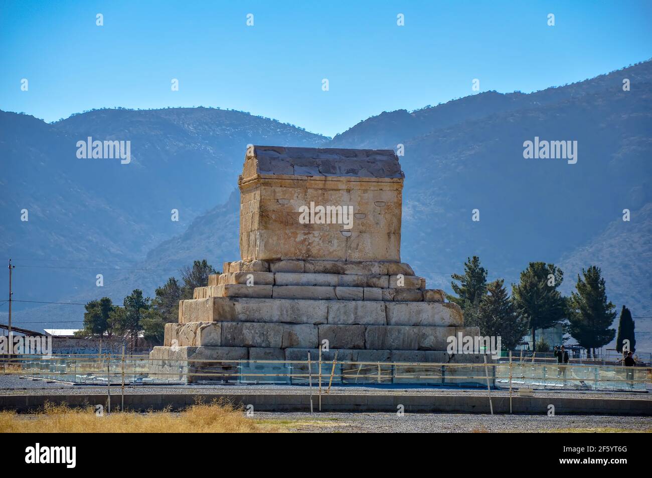 Pasargadae, Iran - 16. Dezember 2015: Grab von Cyrus dem Großen in Pasargadae, UNESCO-Weltkulturerbe im Iran Stockfoto