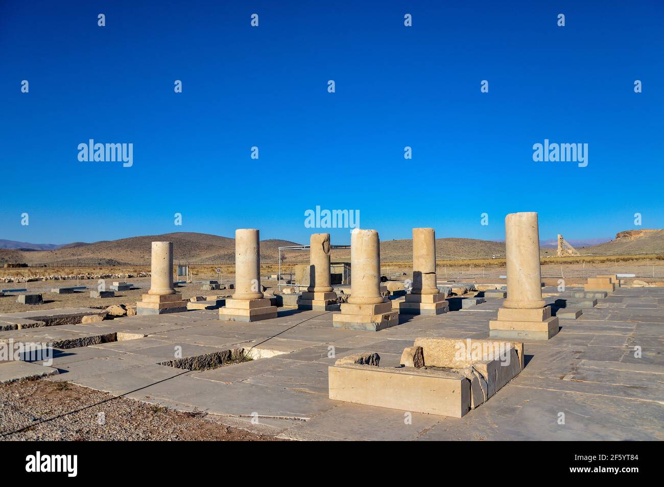 Ruinen des Privatpalastes in der antiken Hauptstadt des Achämeniden-Reiches, Pasargadae, in der Nähe von Shiraz im Iran Stockfoto