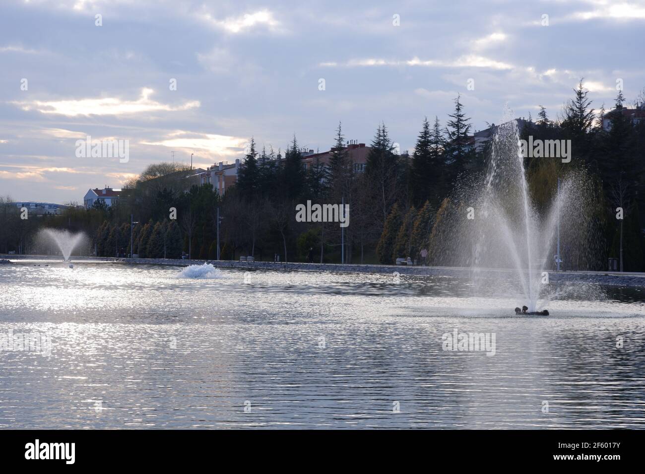 Springbrunnen im City Park Stockfoto