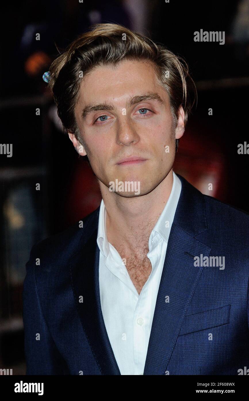 Datei Foto vom 15. Oktober 2015 von Jack Farthing bei der Burn Burn Burn Premiere im Rahmen des BFI London Film Festival 59th im Vue West End in London, Großbritannien. Poldark-Star Jack Farthing wurde als Princes Charles im kommenden Spencer-Film mit Kristen Stewart als Prinzessin Diana gecastet. Der englische Schauspieler, 35, der in der BBC One-Serie den Bösewicht George Warleggan spielte, tritt in die Fußstapfen von Josh O'Connor, der den jungen Prinzen in Netflix' Hitserie The Crown porträtiert. Foto von Aurore Marechal/ABACAPRESS.COM Stockfoto